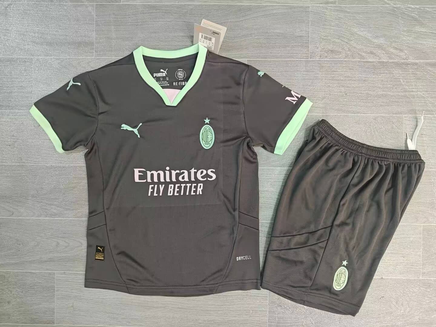 Ensemble AC Milan Third 2024/2025