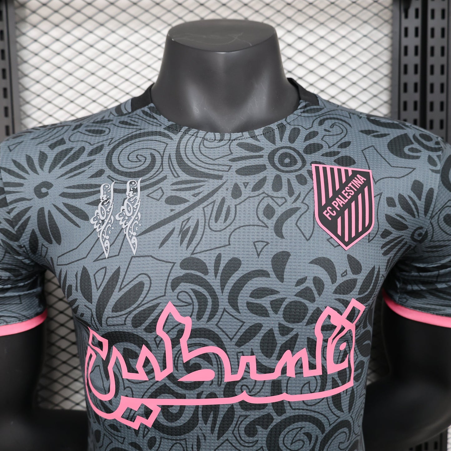 Maillot FC Palestino Noir et rose MaillotNW