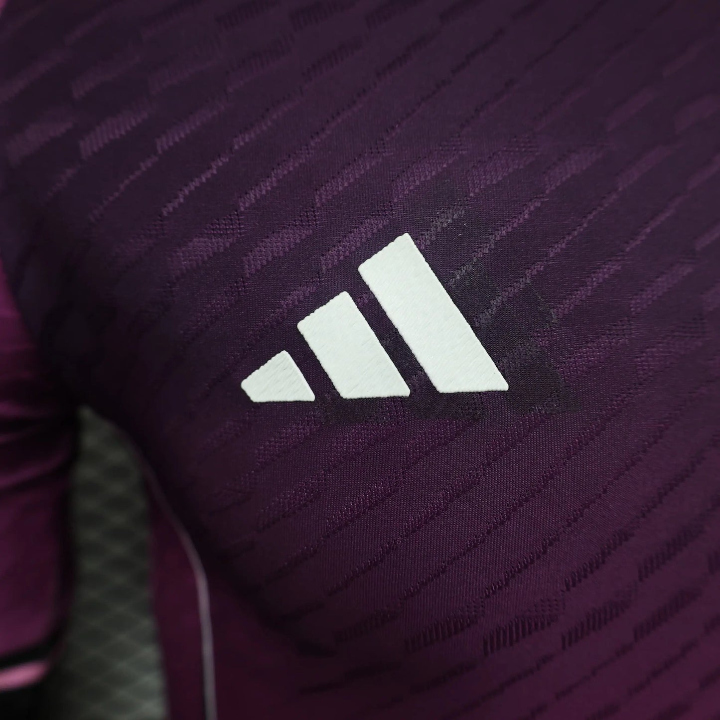 Maillot Japon violet concept 2024/2025 MaillotNW
