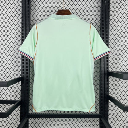  - Vue 2 | MaillotNW