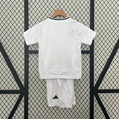 Kit enfant Real Madrid